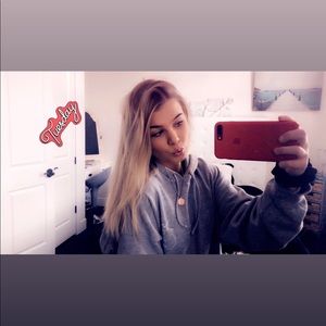 Meet your Posher, Haley